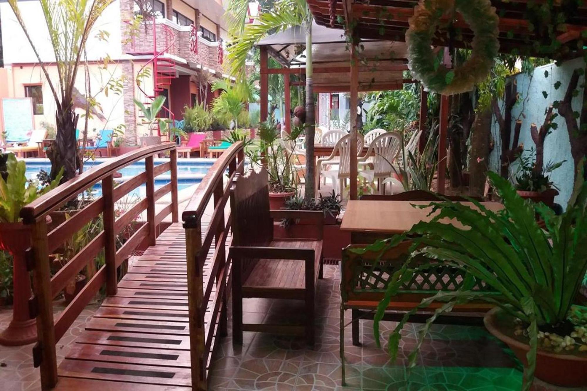 Citadel Bed And Breakfast Puerto Princesa Eksteriør billede